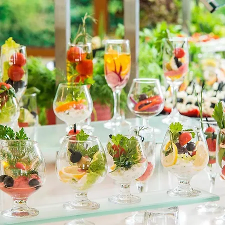 Отель Mirabelle Золотые Пески