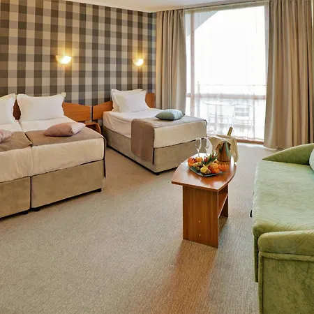 Отель Mirabelle