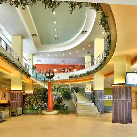 Отель Mirabelle 4*