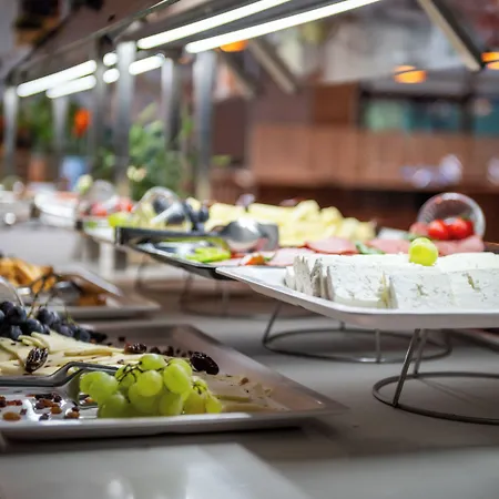 Mirabelle 4* Золоті Піски