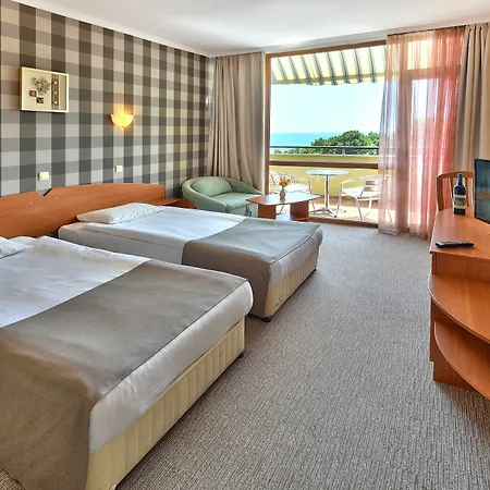 Mirabelle 4*